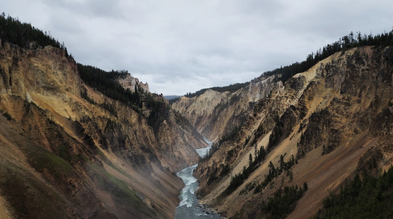 Rocky canyon landscape